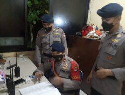 Pastikan Aman Kediaman Kapolda dan Wakapolda Banten, Pawas Brimob Kontrol Petugas Jaga