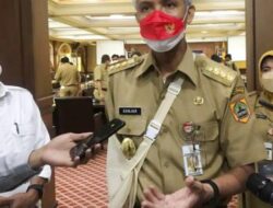 Survey Elektabilitas Nyapres“ Gubernur Jawa Tegah Ganjar : Saya Fokus Urus Minyak Goreng.