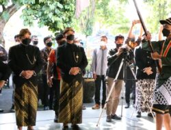 Kirab Hari Jadi Banjarnegara Ke-451 Berlangsung Khitmat Meski Digelar Secara Terbatas