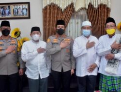 Kapolda Jambi Dampingi Kabaintelkam Polri Silaturahmi dengan DMI Provinsi Jambi