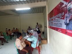 Kanit Binmas Polsek Panongan Pantau Pelaksanaan Vaksin