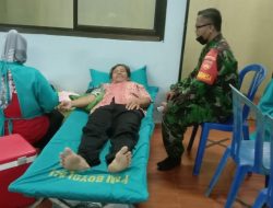 Babinsa Simo Partisipasi MTA Gelar Donor Darah