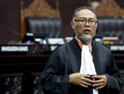 Direktur Penyidikan KPK di Copot, Ini Kata Bambang Widjojanto