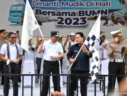 Menhub Lepas Keberangkatan Peserta Mudik Gratis dari BUMN dan Polri