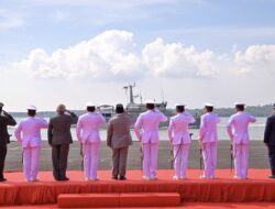 Menhan RI Serah Dua KRI ke TNI AL: Pulau Fani-731 dan Pulau Fanildo-732