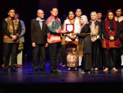 Pementasan Theater TNI AL Bangkitkan Heroisme Malahayati