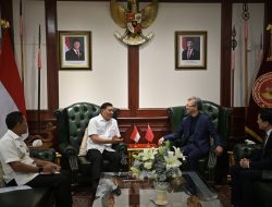 Menhan RI Menerima Dubes China Wang, Sepakati Peningkatan Hubungan Bilateral
